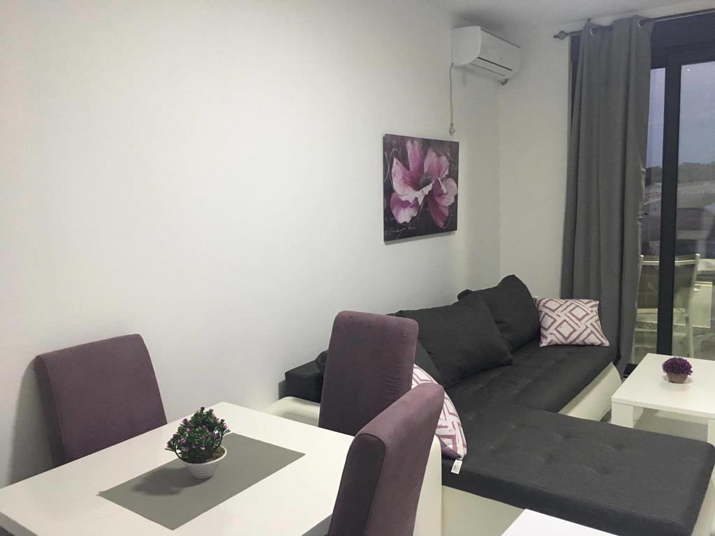 Sea Star Apartments Ulcinj Bagian luar foto