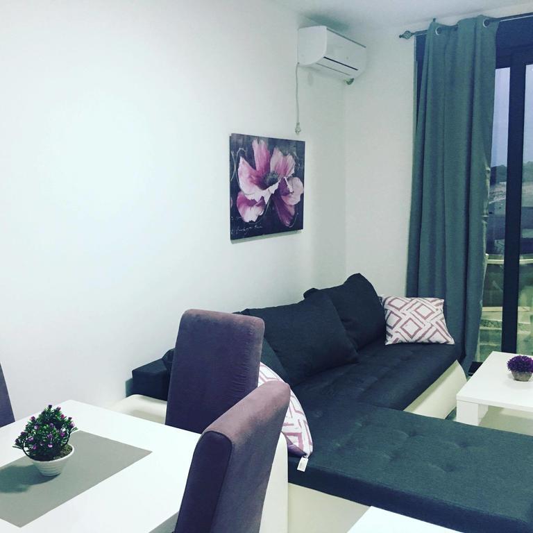 Sea Star Apartments Ulcinj Bagian luar foto