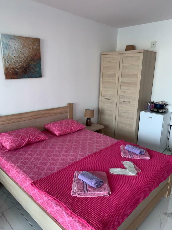 Sea Star Apartments Ulcinj Bagian luar foto